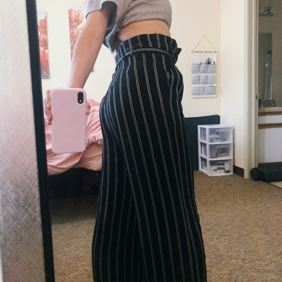 EXPRESS | HIGH RISE | WIDE LEG | - Picture 2 of 4